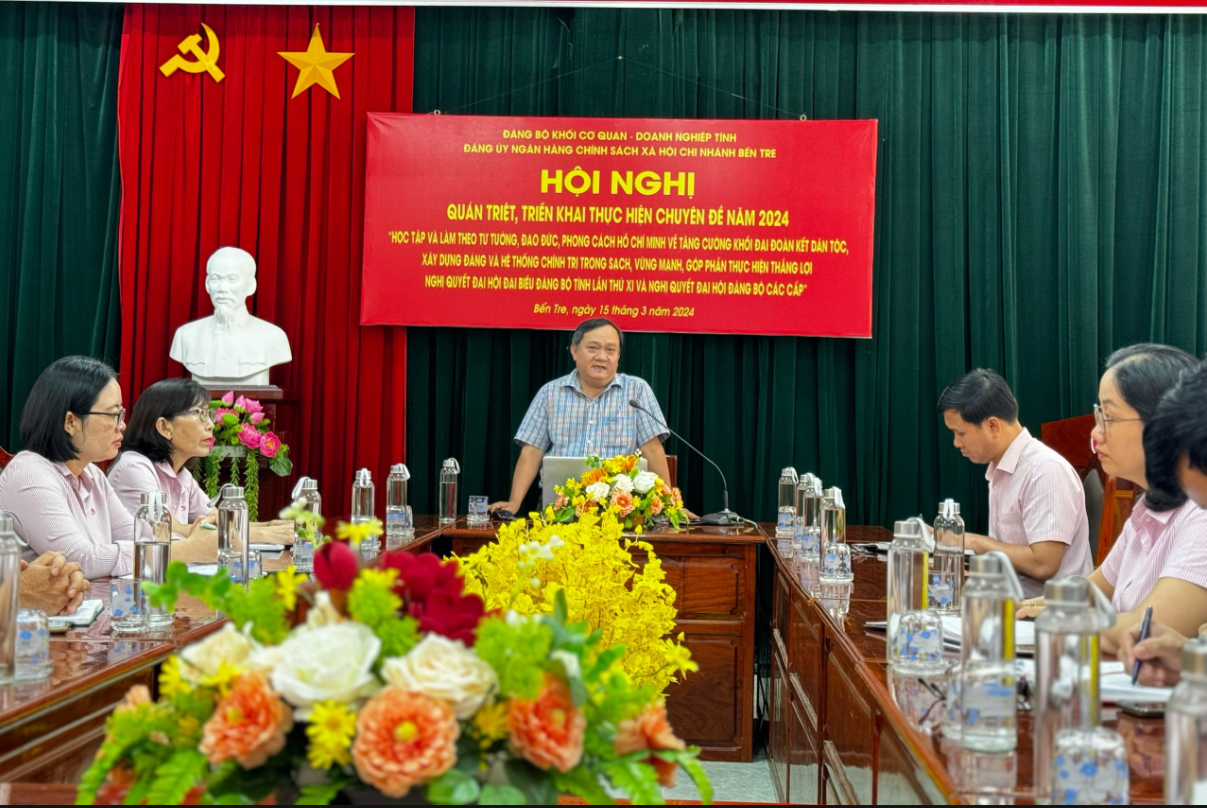 Đảng ủy NHCSXH chi nhánh Bến Tre tổ chức Hội nghị quán triệt, triển khai thực hiện chuyên đề Hồ Chí Minh năm 2024