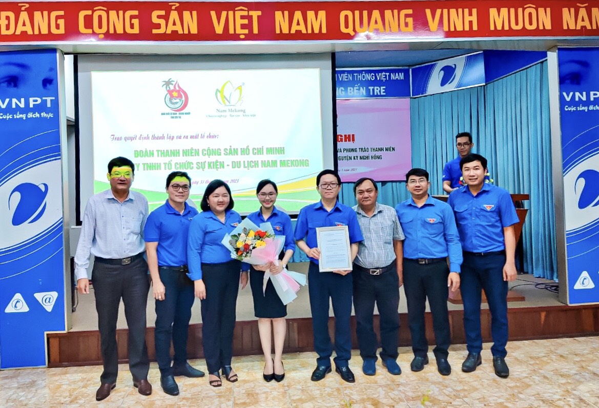 Hội nghị sơ kết Công tác Đoàn và phong trào Thanh niên 9 tháng đầu năm 2023 và Tổng kết Chiến dịch tình nguyện “Kỳ nghỉ hồng” năm 2023